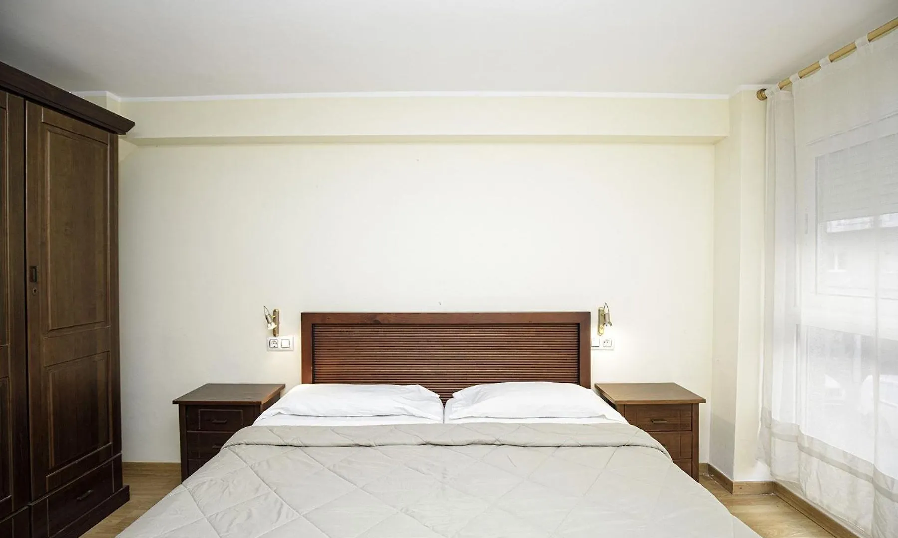 Apartamento Centrico En Girona Apartment 0*,